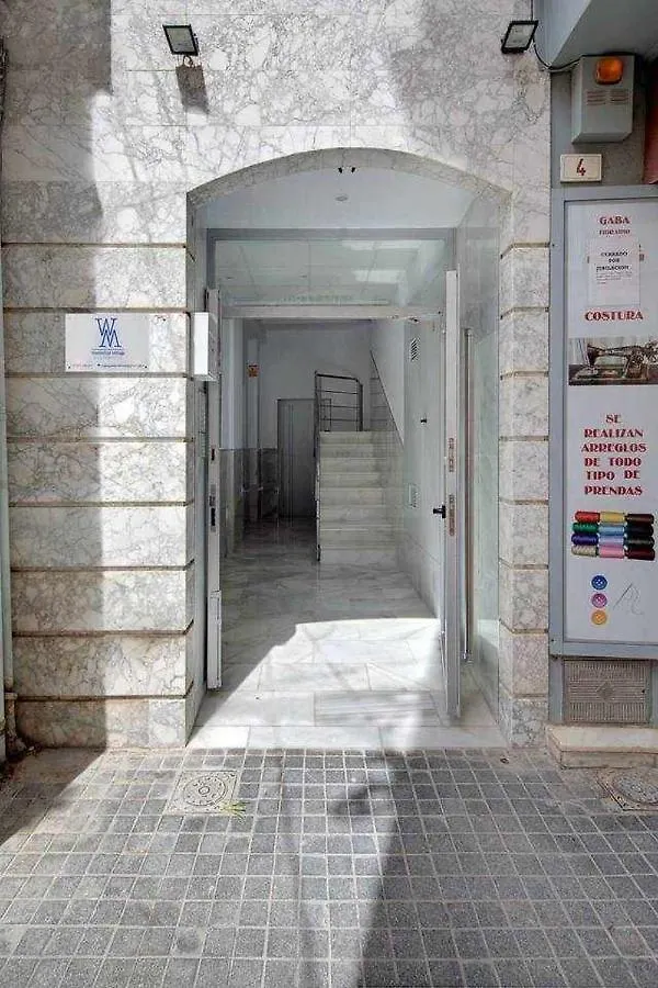 Wanderlust Malaga Apartamentos 2 0*,